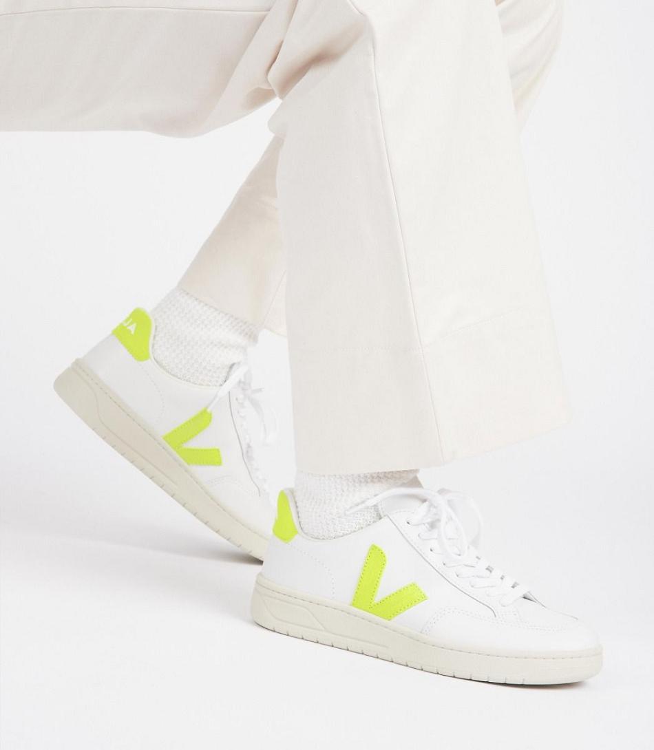 Adults Veja V-12 Cuir Jaune Fluo Outlet Blanche | MFRFT19229